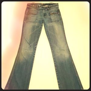 Fashionable 7 For All Mankind Jeans size 28